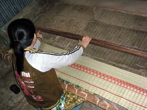 Sổ tay du lịch so tay du lich Sotaydulich Sotay Dulich Khampha Kham Pha Bui Ve tham lang chieu Dinh Yen