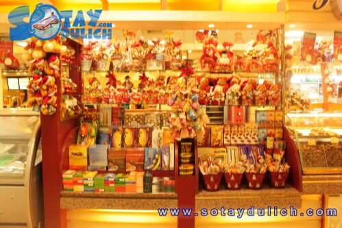 Sổ tay du lịch so tay du lich Sotaydulich Sotay Dulich Khampha Kham Pha Bui Sogo Tran ngap sac dong khong con lo ve gia