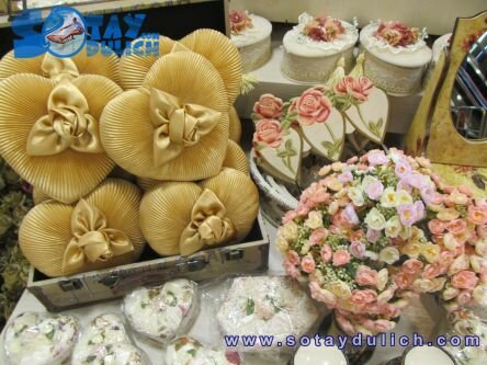 Sổ tay du lịch so tay du lich Sotaydulich Sotay Dulich Khampha Kham Pha Bui Sogo Tran ngap sac dong khong con lo ve gia