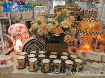 Sổ tay du lịch so tay du lich Sotaydulich Sotay Dulich Khampha Kham Pha Bui Sogo Tran ngap sac dong khong con lo ve gia