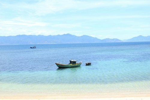 Sổ tay du lịch so tay du lich Sotaydulich Sotay Dulich Khampha Kham Pha Bui Giong buom ra cu lao Cau mua lanh