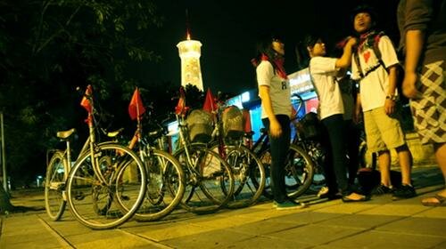 Sổ tay du lịch so tay du lich Sotaydulich Sotay Dulich Khampha Kham Pha Bui Xe dap dem Ha Noi
