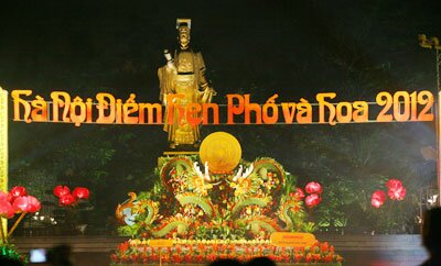 Sổ tay du lịch so tay du lich Sotaydulich Sotay Dulich Khampha Kham Pha Bui Khai mac le hoi hoa ho guom sac hoa xuan hoa voi long nguoi