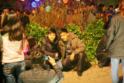 Sổ tay du lịch so tay du lich Sotaydulich Sotay Dulich Khampha Kham Pha Bui Khai mac le hoi hoa ho guom sac hoa xuan hoa voi long nguoi