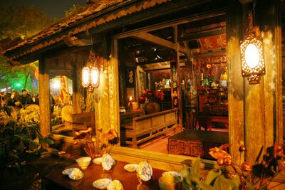 Sổ tay du lịch so tay du lich Sotaydulich Sotay Dulich Khampha Kham Pha Bui Khai mac le hoi hoa ho guom sac hoa xuan hoa voi long nguoi
