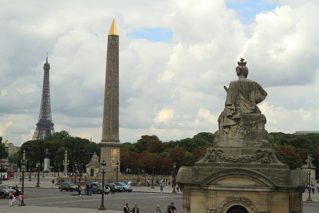 Sổ tay du lịch so tay du lich Sotaydulich Sotay Dulich Khampha Kham Pha Bui Vong quanh nuoc Phap Tour de France Champs Élysées Dai lo ruc ro cua nuoc Phap