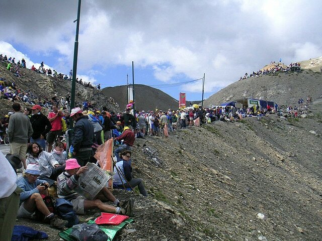 Sổ tay du lịch so tay du lich Sotaydulich Sotay Dulich Khampha Kham Pha Bui Vong quanh nuoc Phap Tour de France Galibier thach thuc cua cac cua ro