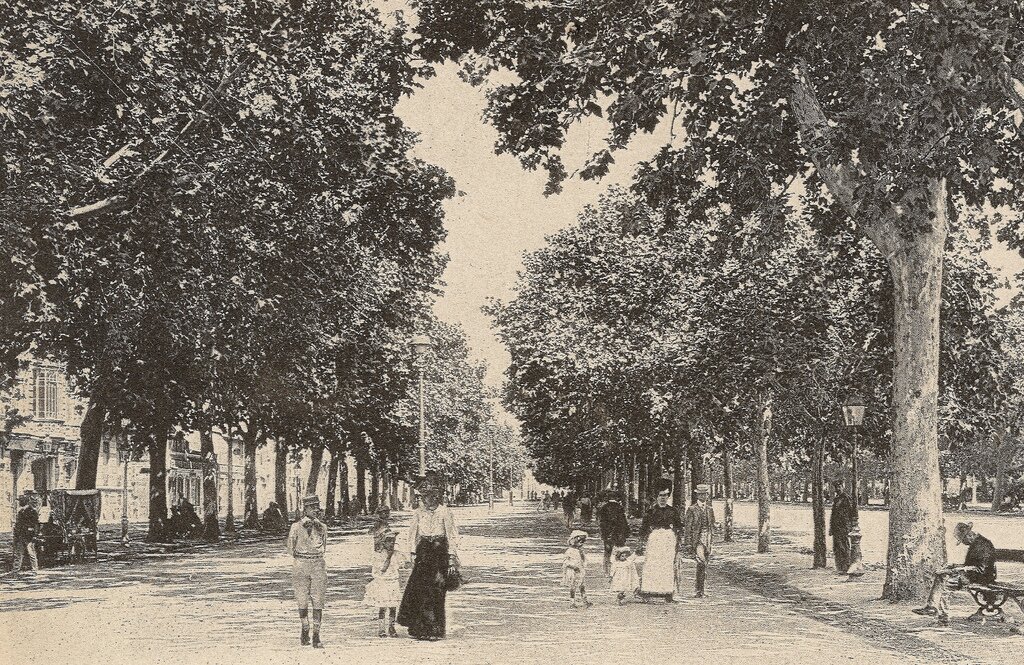 Sổ tay du lịch so tay du lich Sotaydulich Sotay Dulich Khampha Kham Pha Bui Vong quanh nuoc Phap Tour de France Ghe tham Montpellier