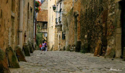 Sổ tay du lịch so tay du lich Sotaydulich Sotay Dulich Khampha Kham Pha Bui Vong quanh nuoc Phap Tour de France Le Mans Thanh pho cua bo mon dua xe 