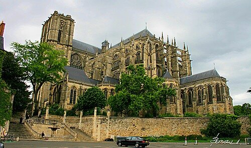 Sổ tay du lịch so tay du lich Sotaydulich Sotay Dulich Khampha Kham Pha Bui Vong quanh nuoc Phap Tour de France Le Mans Thanh pho cua bo mon dua xe 