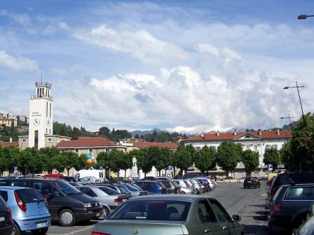 Sổ tay du lịch so tay du lich Sotaydulich Sotay Dulich Khampha Kham Pha Bui Vong quanh nuoc Phap Tour de France Pinerolo noi toa lac phao dai lon nhat chau Au