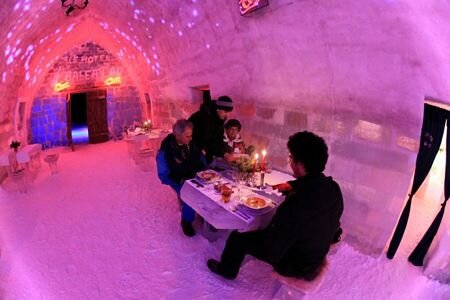 Sổ tay du lịch so tay du lich Sotaydulich Sotay Dulich Khampha Kham Pha Bui Khach san hoan toan bang bang o Romania