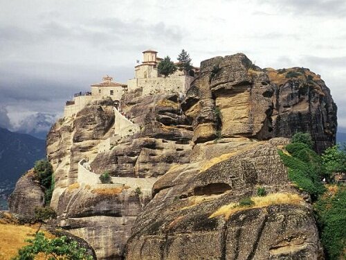  Sổ tay du lịch so tay du lich Sotaydulich Sotay Dulich Khampha Kham Pha Bui Su loi cuon ky dieu cua tu vien Meteora