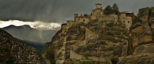  Sổ tay du lịch so tay du lich Sotaydulich Sotay Dulich Khampha Kham Pha Bui Su loi cuon ky dieu cua tu vien Meteora