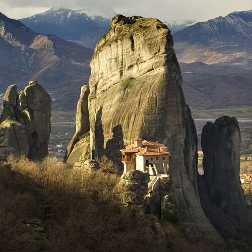  Sổ tay du lịch so tay du lich Sotaydulich Sotay Dulich Khampha Kham Pha Bui Su loi cuon ky dieu cua tu vien Meteora
