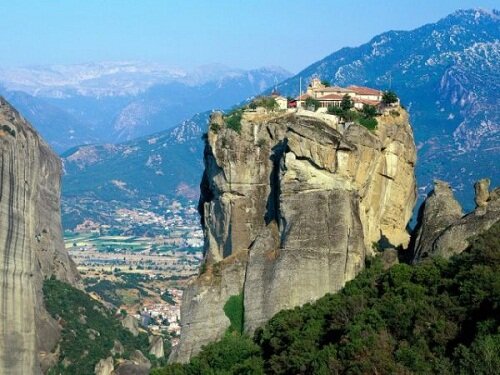  Sổ tay du lịch so tay du lich Sotaydulich Sotay Dulich Khampha Kham Pha Bui Su loi cuon ky dieu cua tu vien Meteora