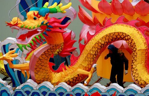 Sổ tay du lịch so tay du lich Sotaydulich Sotay Dulich Khampha Kham Pha Bui Chau A ron rang don Tet Nguoi dan A chau tung bung don Tet con rong