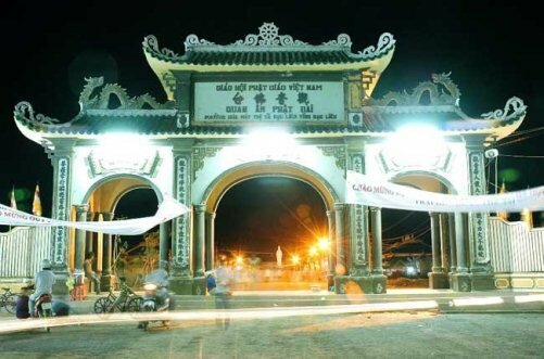 Sổ tay du lịch so tay du lich Sotaydulich Sotay Dulich Khampha Kham Pha Bui Ky thu Quan Am Phat Dai o Bac Lieu