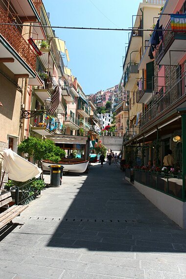 Sổ tay du lịch so tay du lich Sotaydulich Sotay Dulich Khampha Kham Pha Bui Manarola ngoi lang day mau sac