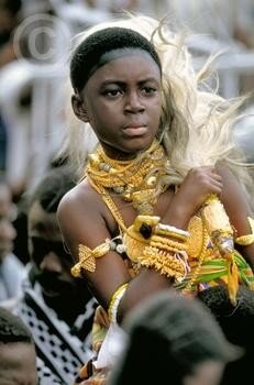 Sổ tay du lịch so tay du lich Sotaydulich Sotay Dulich Khampha Kham Pha Bui Den Ghana tiep xuc voi bo lac dat vang tren nguoi