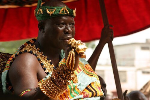 Sổ tay du lịch so tay du lich Sotaydulich Sotay Dulich Khampha Kham Pha Bui Den Ghana tiep xuc voi bo lac dat vang tren nguoi