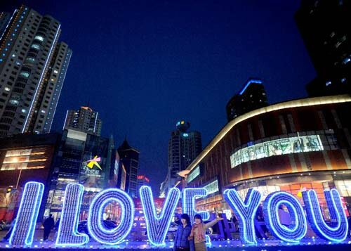 Sổ tay du lịch so tay du lich Sotaydulich Sotay Dulich Khampha Kham Pha Bui Khong khi Valentine ron rang khap the gioi