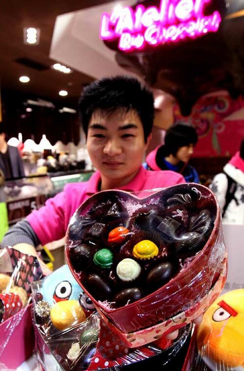 Sổ tay du lịch so tay du lich Sotaydulich Sotay Dulich Khampha Kham Pha Bui Khong khi Valentine ron rang khap the gioi