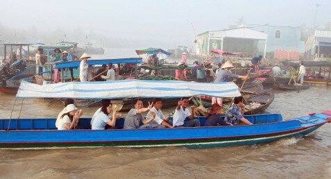 Sổ tay du lịch so tay du lich Sotaydulich Sotay Dulich Khampha Kham Pha Bui Cho noi Phung Hiep niu chan du khach