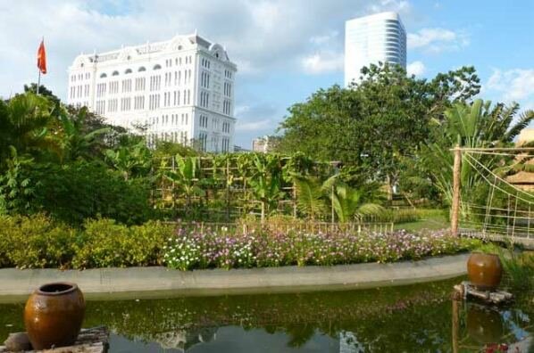 Sổ tay du lịch so tay du lich Sotaydulich Sotay Dulich Khampha Kham Pha Bui Lang que moc mac ngay tai Phu My Hung