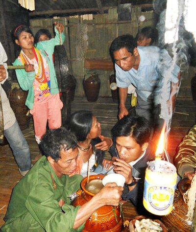 Sổ tay du lịch so tay du lich Sotaydulich Sotay Dulich Khampha Kham Pha Bui Tung bung mua hoi dam trau o Quang Nam