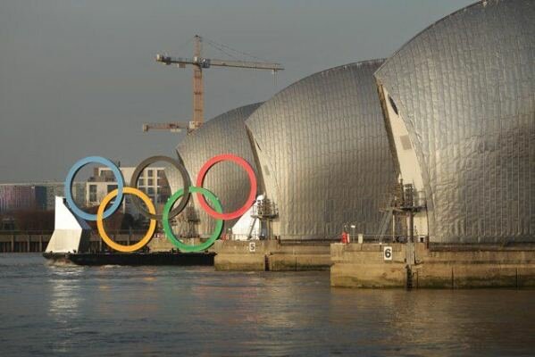  Sổ tay du lịch so tay du lich Sotaydulich Sotay Dulich Khampha Kham Pha Bui Chiem nguong bieu tuong Olympic tren song Thames