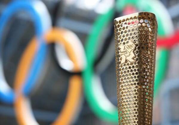  Sổ tay du lịch so tay du lich Sotaydulich Sotay Dulich Khampha Kham Pha Bui Chiem nguong bieu tuong Olympic tren song Thames ngon duoc Olympic 2012 London