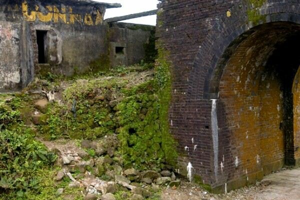 Sổ tay du lịch so tay du lich Sotaydulich Sotay Dulich Khampha Kham Pha Bui Len dinh deo chiem nguong Hai Van quan