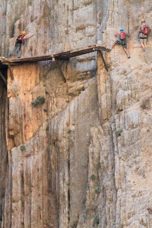 Sổ tay du lịch so tay du lich Sotaydulich Sotay Dulich Khampha Kham Pha Bui El Caminito del Rey con duong hiem tro nhat the gioi