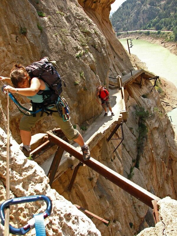Sổ tay du lịch so tay du lich Sotaydulich Sotay Dulich Khampha Kham Pha Bui El Caminito del Rey con duong hiem tro nhat the gioi