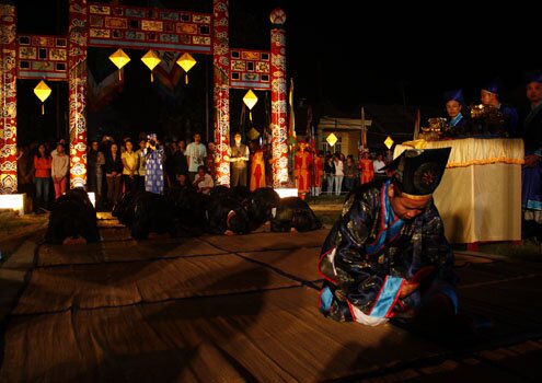 Sổ tay du lịch so tay du lich Sotaydulich Sotay Dulich Khampha Kham Pha Bui Tai hien le te xa tac thoi nguyen
