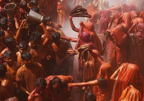 Sổ tay du lịch so tay du lich Sotaydulich Sotay Dulich Khampha Kham Pha Bui Le hoi Holi ruc ro sac mau o An Do