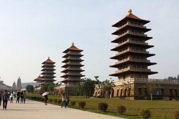 Sổ tay du lịch so tay du lich Sotaydulich Sotay Dulich Khampha Kham Pha Bui Phat Quang Son linh khi hoi tu