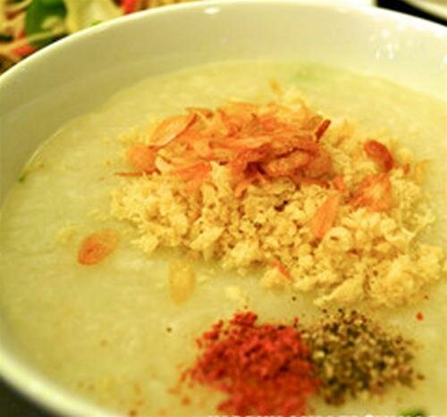 Sổ tay du lịch so tay du lich Sotaydulich Sotay Dulich Khampha Kham Pha Bui CNN vinh danh 10 mon an duong pho Ha Noi