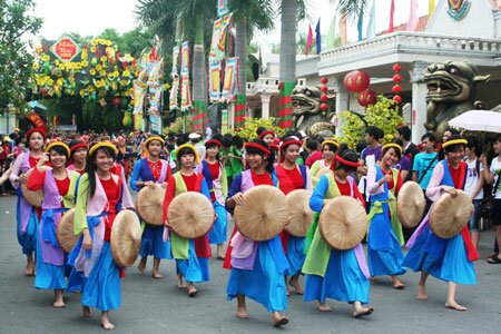 Sổ tay du lịch so tay du lich Sotaydulich Sotay Dulich Khampha Kham Pha Bui Nguoi dan TPHCM nao nuc ngay GIo To