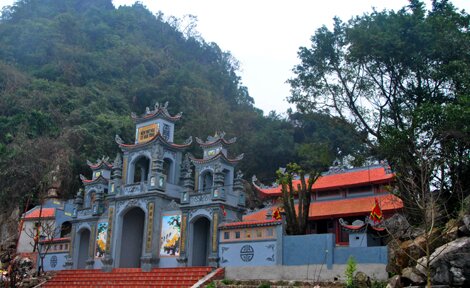 Sổ tay du lịch so tay du lich Sotaydulich Sotay Dulich Khampha Kham Pha Bui Van Hai linh tu diem du lich tam linh cua Van Don