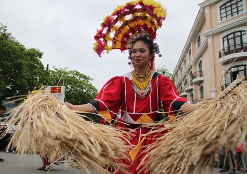  Sổ tay du lịch so tay du lich Sotaydulich Sotay Dulich Khampha Kham Pha Bui Vu dieu duong pho trong Festival Hue 2012
