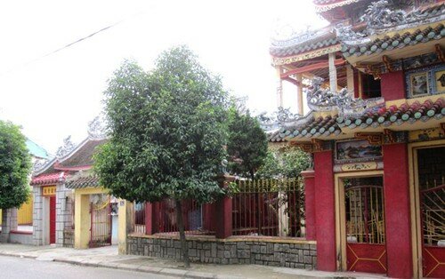Sổ tay du lịch so tay du lich Sotaydulich Sotay Dulich Khampha Kham Pha Bui Co mot con duong di san o Hue