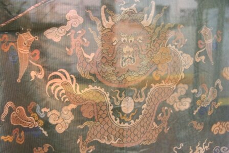Sổ tay du lịch so tay du lich Sotaydulich Sotay Dulich Khampha Kham Pha Bui Chiem nguong 12 bo trang phuc cung dinh nguyen quy hiem