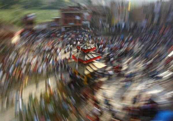 Sổ tay du lịch so tay du lich Sotaydulich Sotay Dulich Khampha Kham Pha Bui Bisket le hoi mung nam moi o Nepal