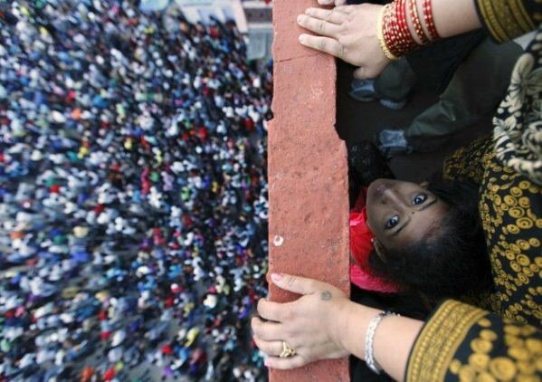 Sổ tay du lịch so tay du lich Sotaydulich Sotay Dulich Khampha Kham Pha Bui Bisket le hoi mung nam moi o Nepal