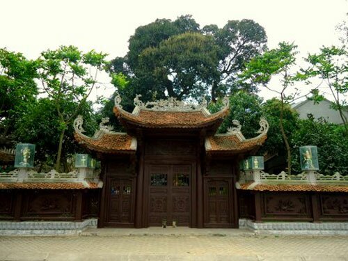 Sổ tay du lịch so tay du lich Sotaydulich Sotay Dulich Khampha Kham Pha Bui Chua Van Nien co kinh ben Ho Tay