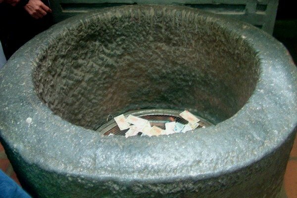  Sổ tay du lịch so tay du lich Sotaydulich Sotay Dulich Khampha Kham Pha Bui Gieng ngoc o den vua Hung