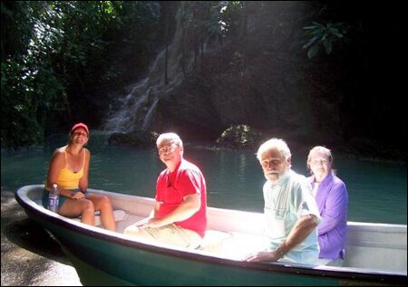 Sổ tay du lịch so tay du lich Sotaydulich Sotay Dulich Khampha Kham Pha Bui Ngam ca heo o Dolphine Cove o Jamaica