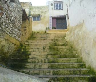 Sổ tay du lịch so tay du lich Sotaydulich Sotay Dulich Khampha Kham Pha Bui Tangier thanh pho cua nhung ngoi nha trang